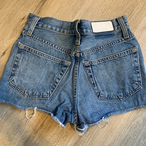 re/done shorts - Picture 3 of 5